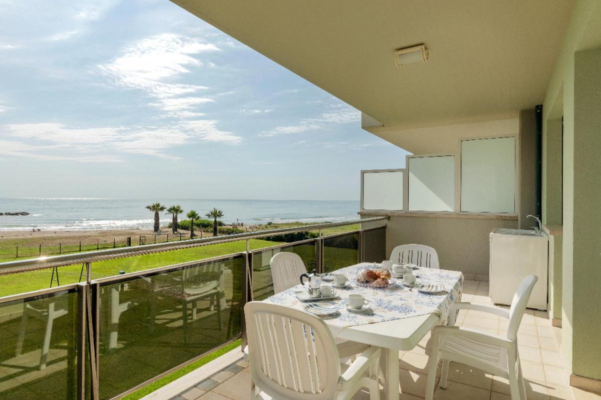 Residence Brezza Di Mare San Benedetto del Tronto Exterior foto